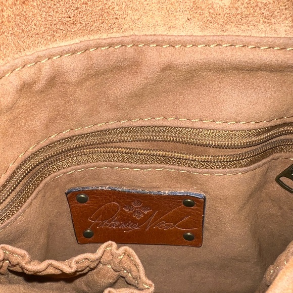 Patricia Nash crossover leather handbag - Picture 3 of 4